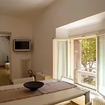 Elegante Im Zentrum In Der Naehe Des Meeres By Interhome Сенігаллія