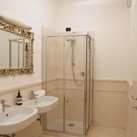 Elegante Im Zentrum In Der Naehe Des Meeres By Interhome Senigallia