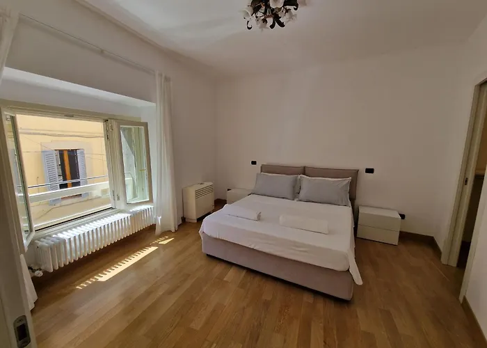 Elegante Im Zentrum In Der Naehe Des Meeres By Interhome Apartment